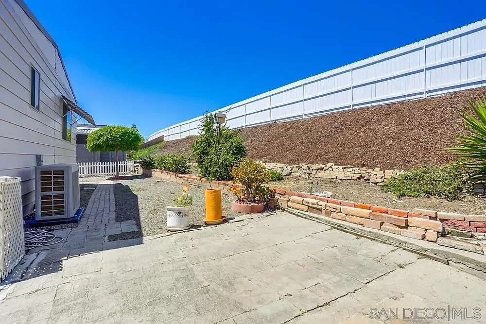 650 S Rancho Santa Fe Rd Spc 44 , photo 24
