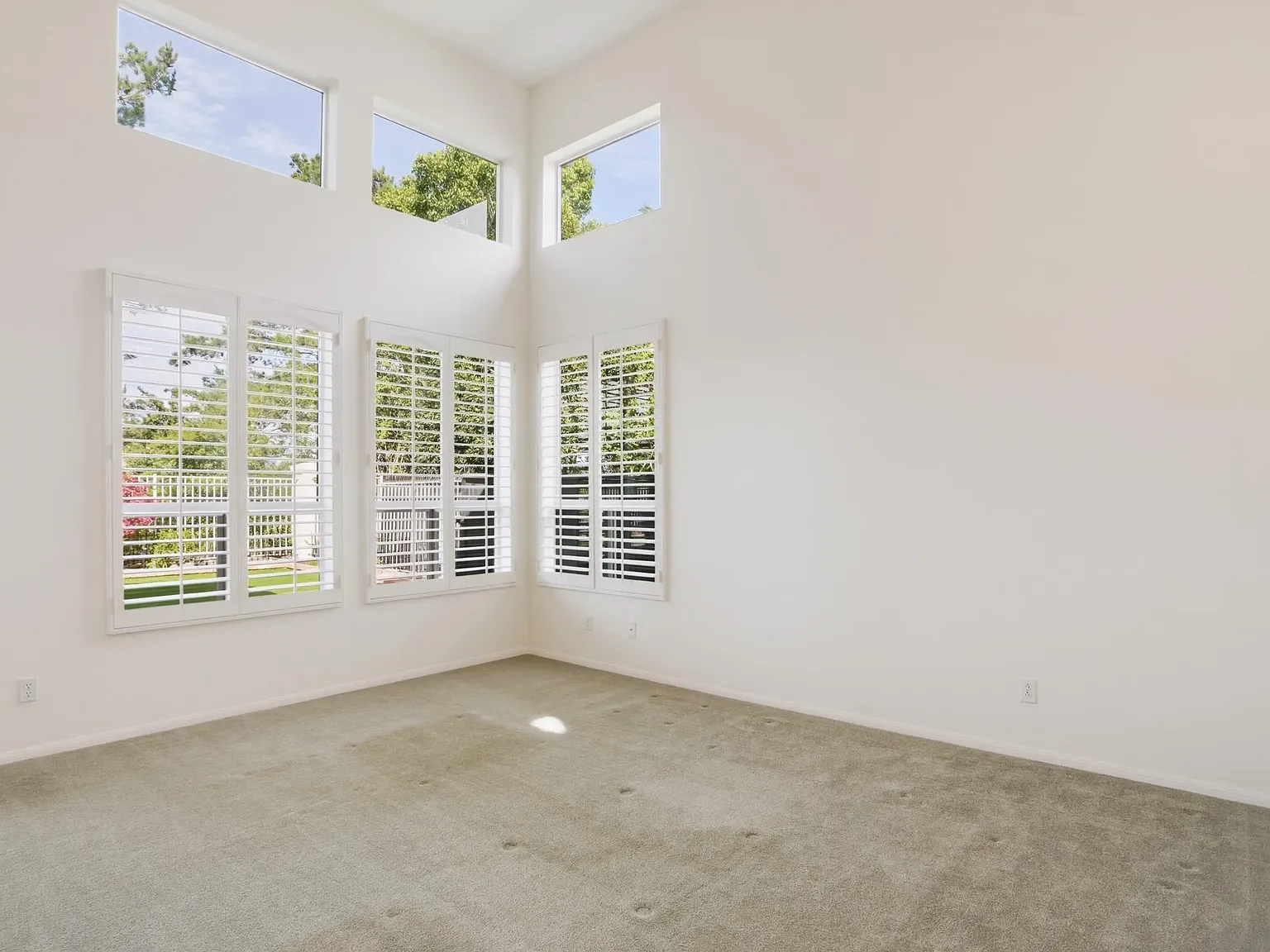 881 Windridge Cir , photo 13