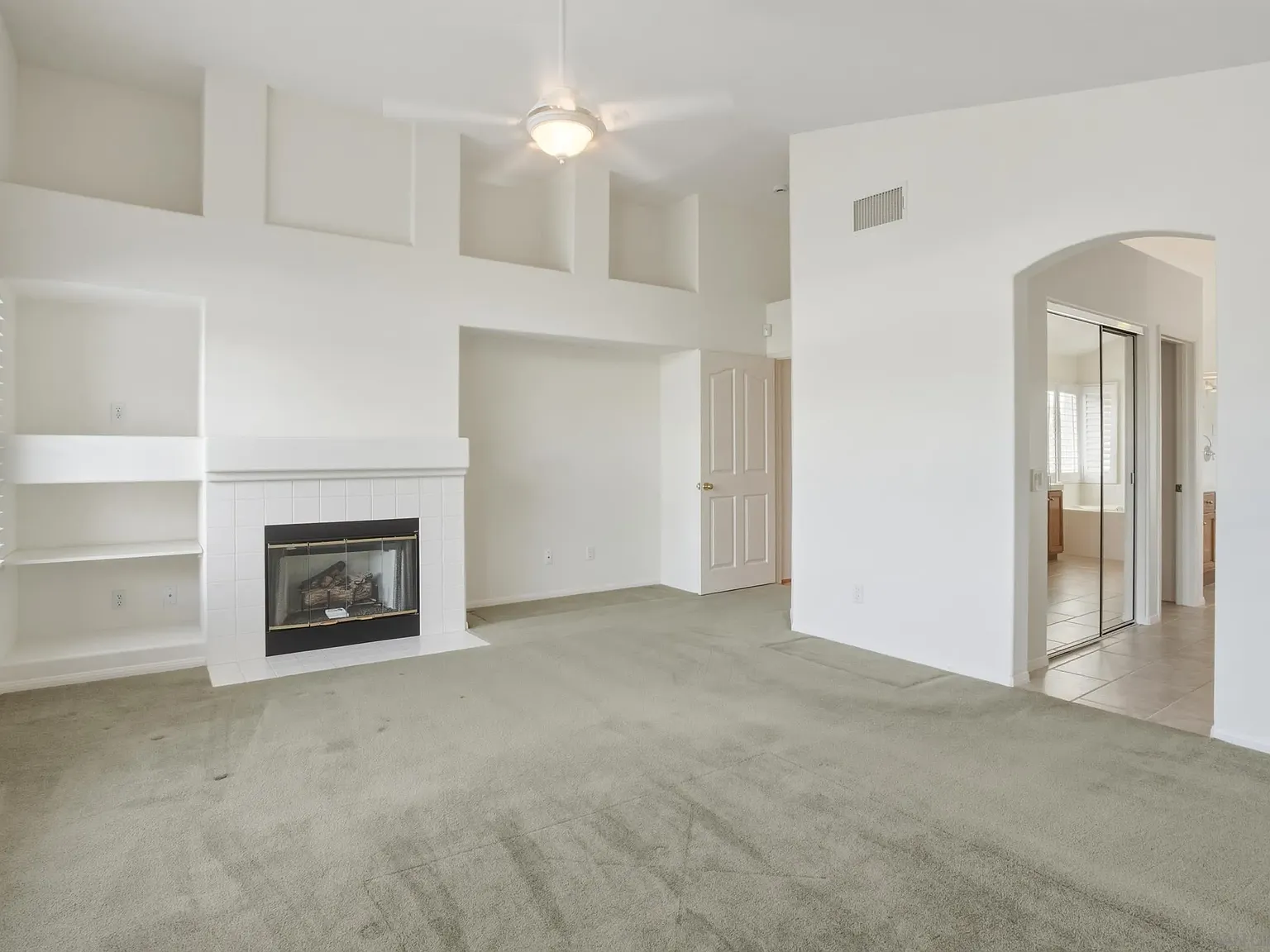 881 Windridge Cir , photo 17