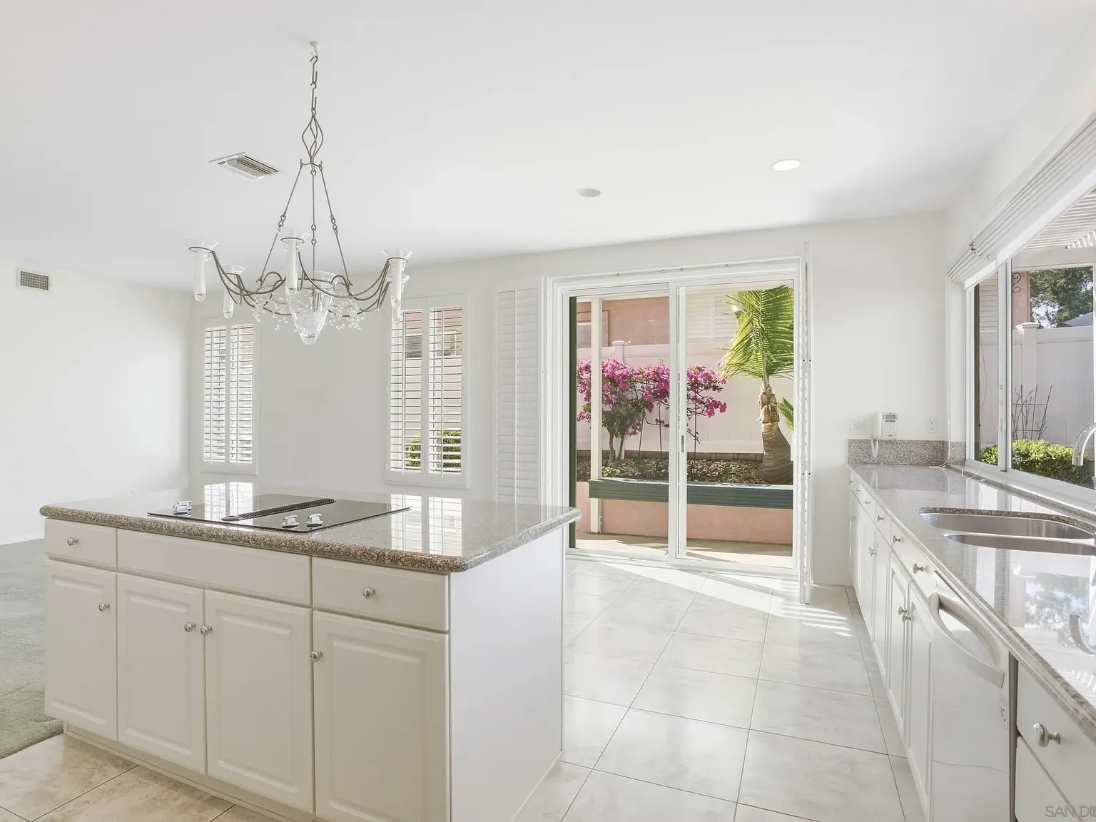 881 Windridge Cir , photo 8