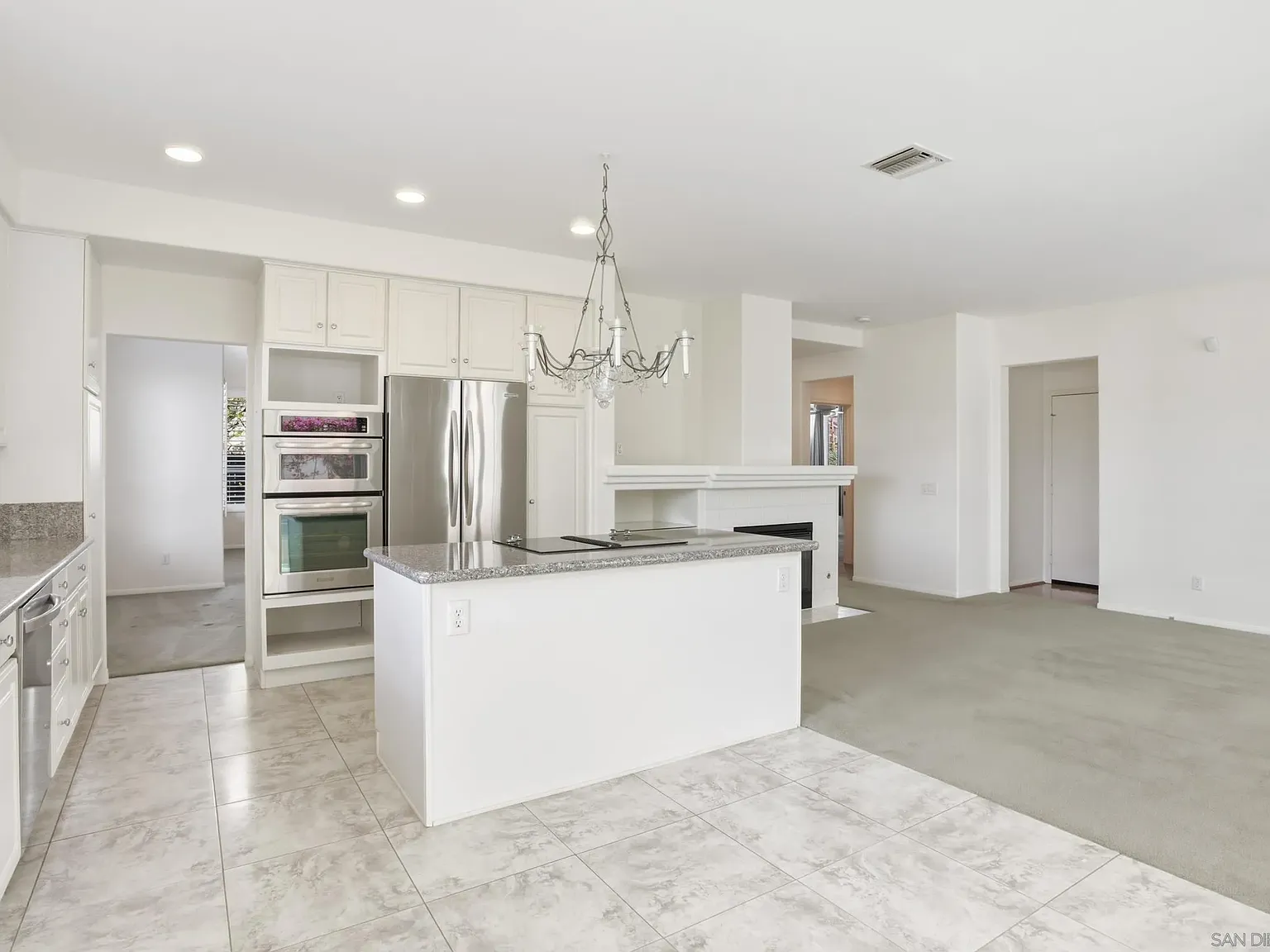 881 Windridge Cir , photo 9