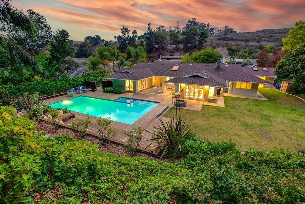 6975 Via Valverde, La Jolla, CA 92037