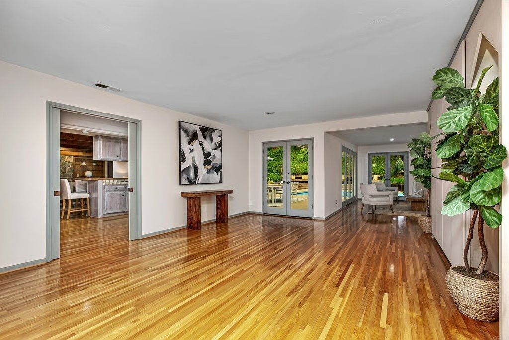 6975 Via Valverde, La Jolla, CA 92037