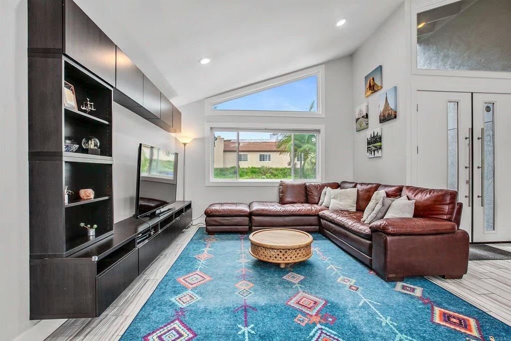 8120 Hillandale Drive, San Diego, CA 92120